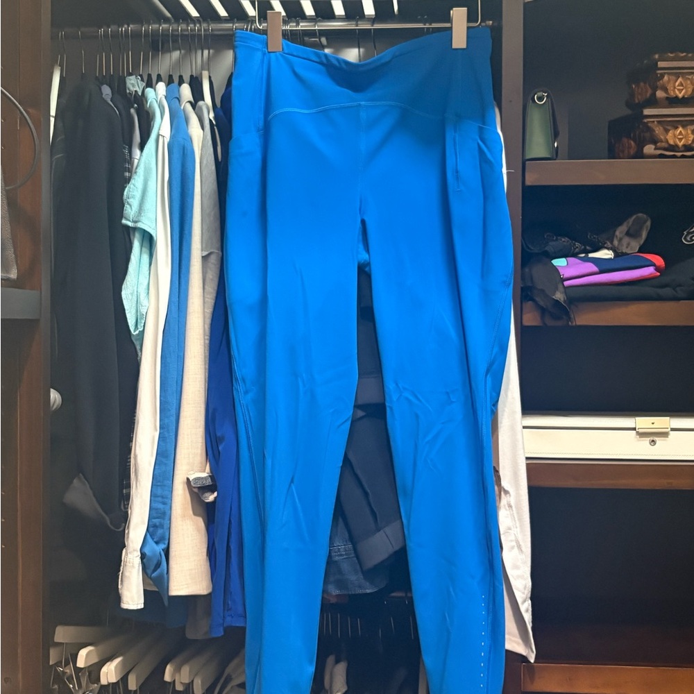 Women's Blue Lululemon Athletic Pants/Leggins